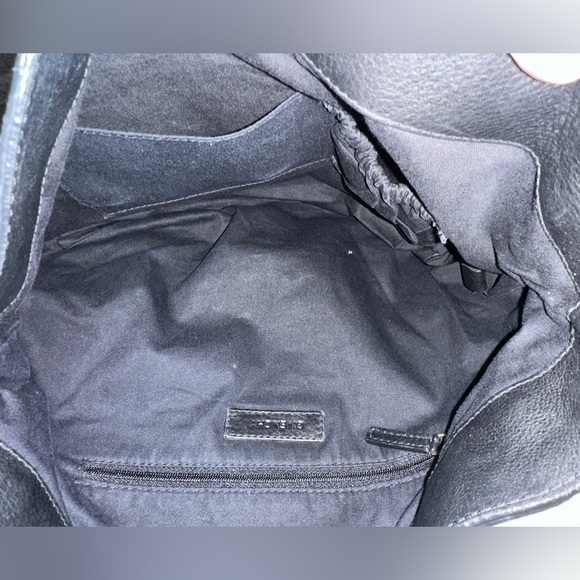 Givenchy bag - Picture 10 of 17